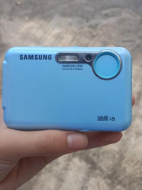 蓝调i8数码相机