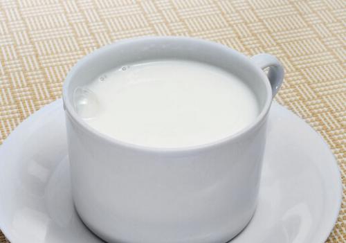 煮牛奶的正确方法-煮牛奶糊锅怎么办？