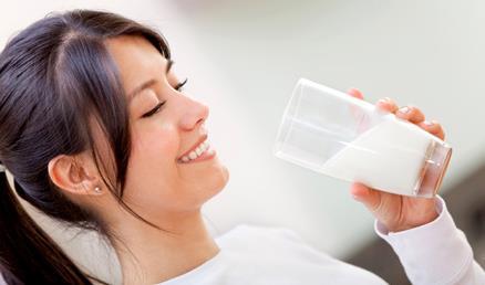 喝豆浆比喝牛奶更有营养吗？（喝豆浆比喝牛奶更有营养吗）