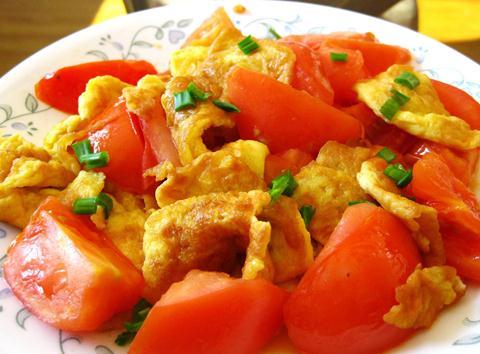 怎么做番茄炒鸡蛋最有营养？制作番茄炒鸡蛋的窍门（怎样做番茄炒鸡蛋）