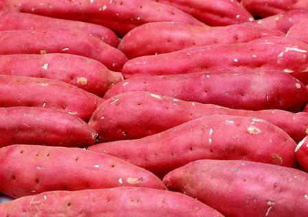 吃红薯有什么好处？红薯的营养价值（吃红薯有什么好处?红薯的营养价值高吗